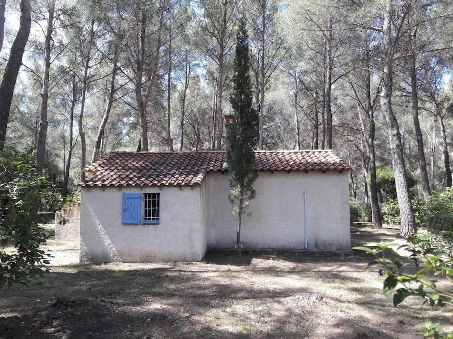Maisonnette En Pleine Nature Le Beausset Exterior foto