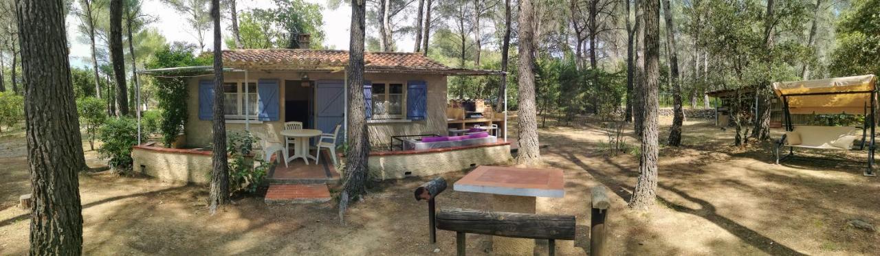 Maisonnette En Pleine Nature Le Beausset Exterior foto